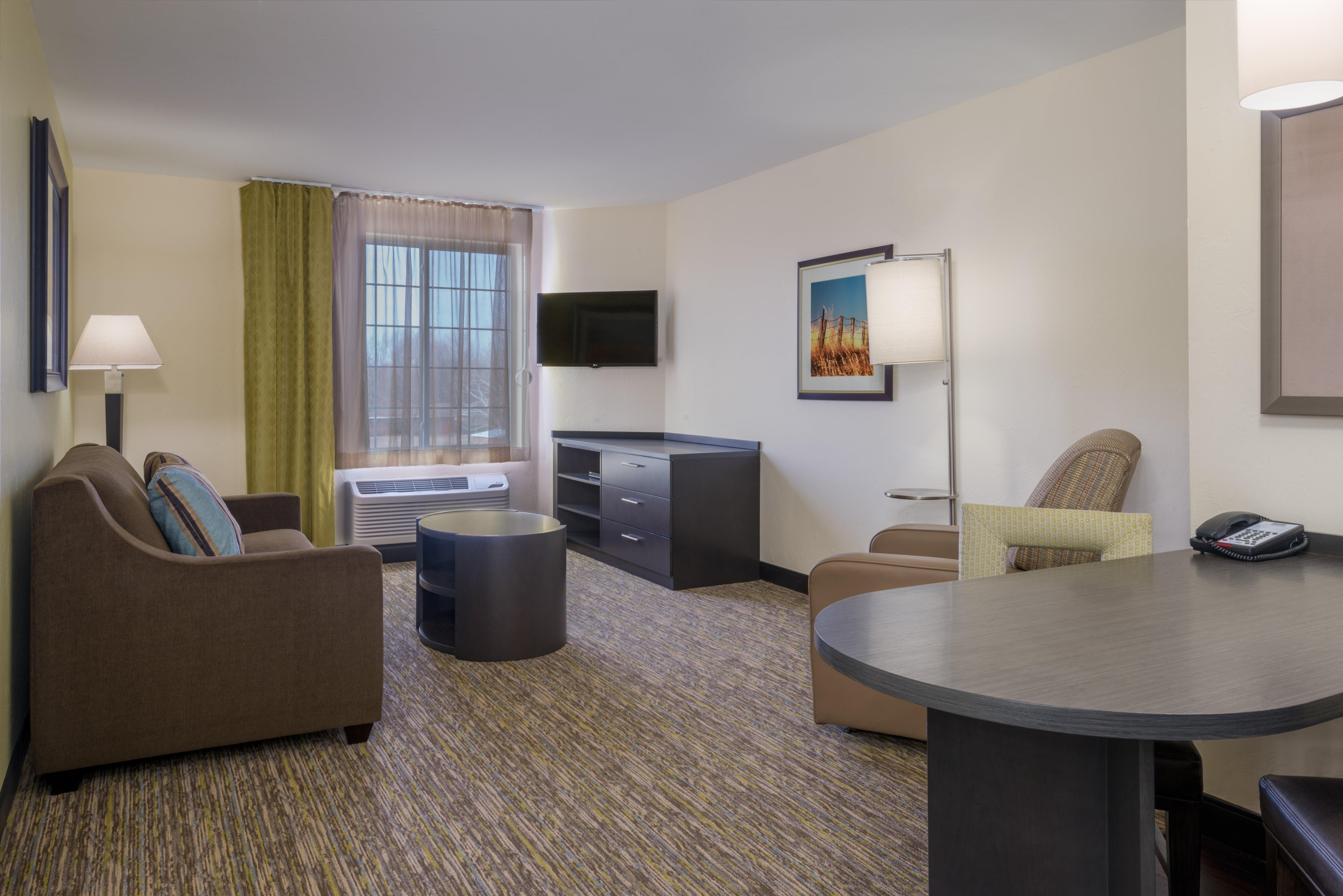 Candlewood Suites Del City By Ihg Екстериор снимка