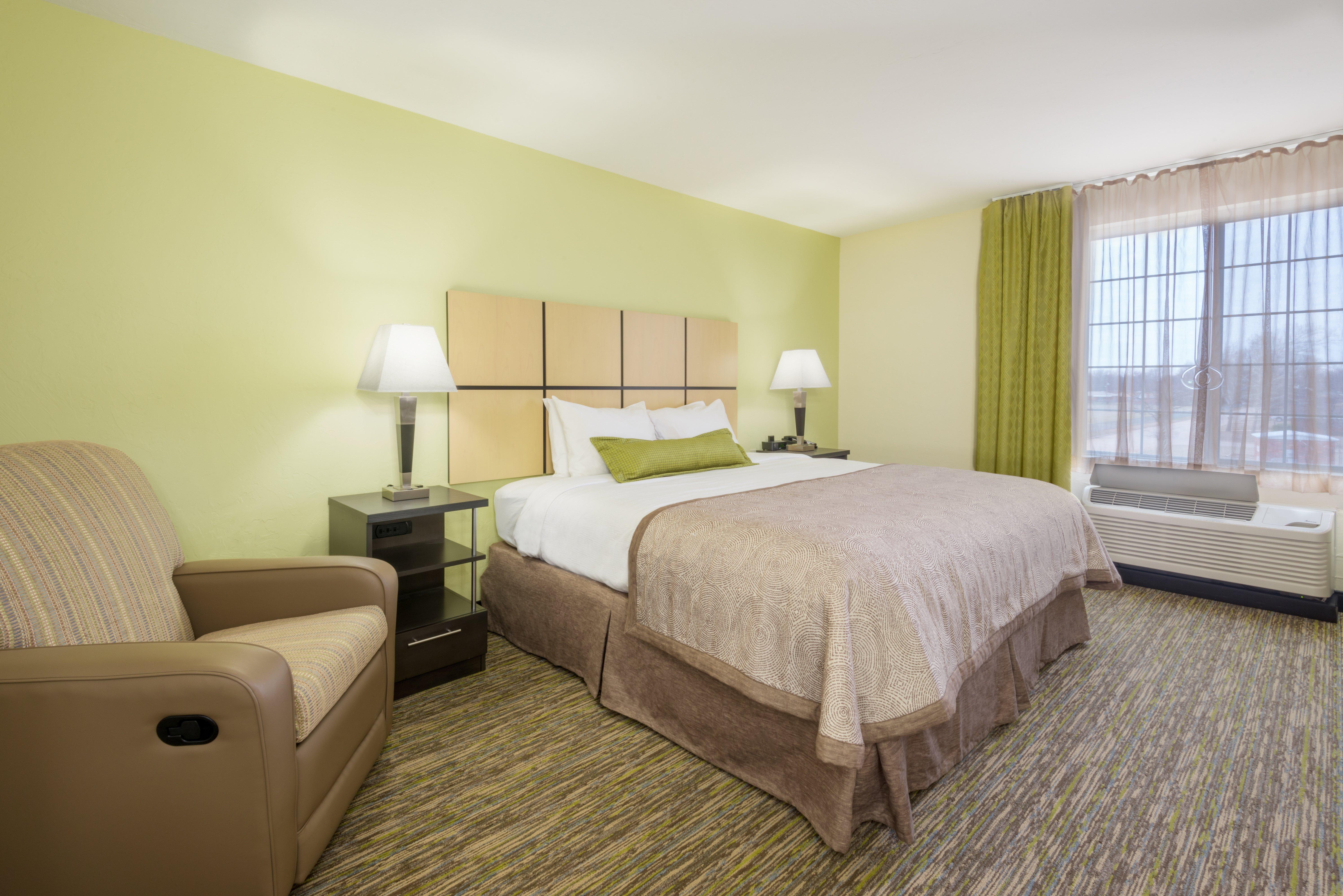 Candlewood Suites Del City By Ihg Екстериор снимка