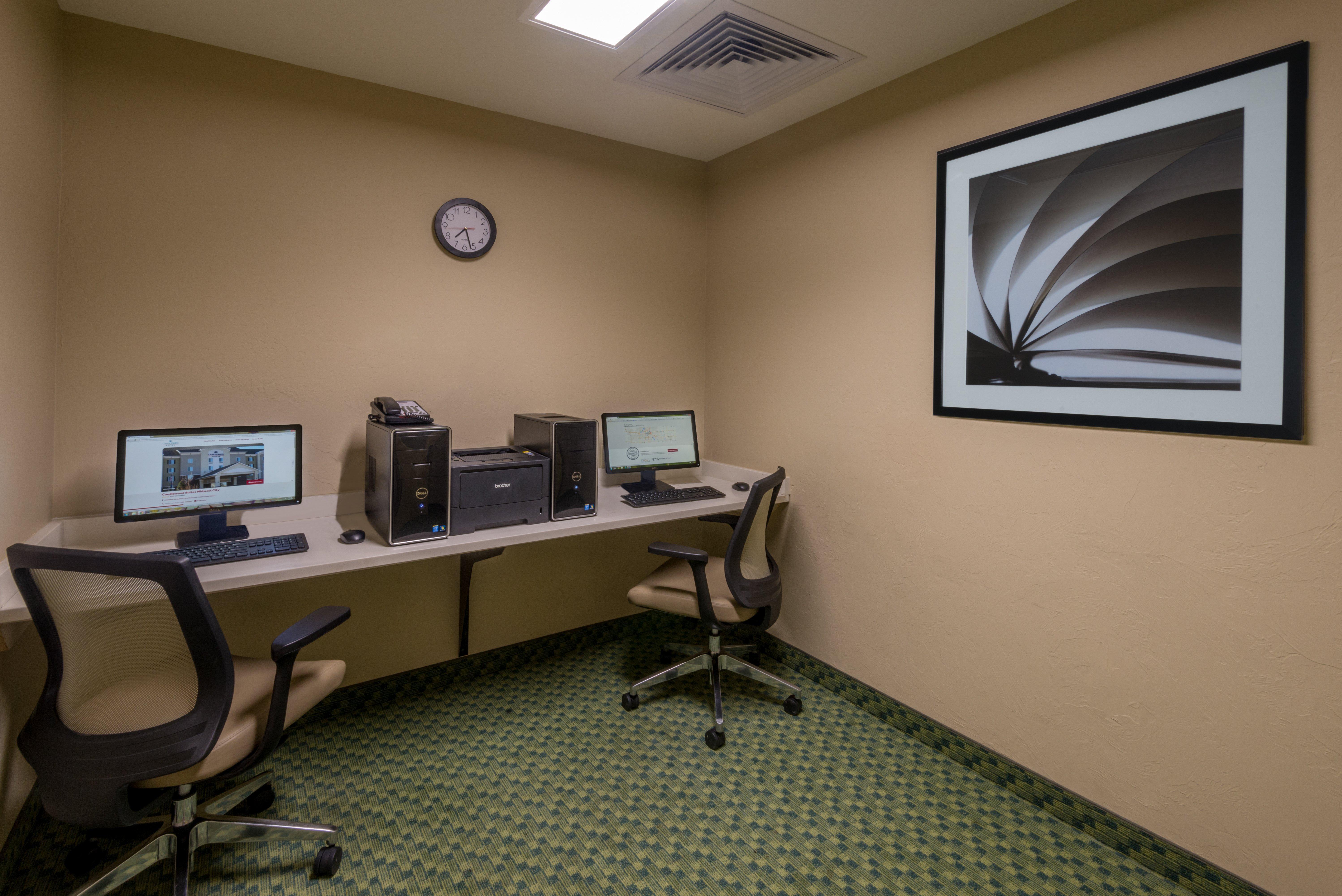 Candlewood Suites Del City By Ihg Екстериор снимка